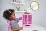 Barbie Armadio da Sogno Fashionistas armadio rosa trasportabile con tanti accessori trendy inclusi sei grucce e tanto spazio per riporre i vestiti - immagine 2