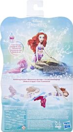 Disney Princess Ariel Arcobaleno, bambola ispirata al film Sirenetta con coda cambia colore per bambini dai 3 anni in su - immagine 3