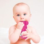 Clementoni - 17342 - Disney Baby Minnie Anello Mordicchioso - Gioco Dentizione E Massaggia Gengive Per Neonati, Bambina 0 - 18 Mesi - immagine 2