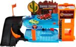 Cars Garage Fluo di Cooper Canyon Glow Racers illimuna al buio - immagine 2