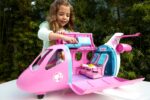 Barbie Aereo dei Sogni con Pilota Playset con Veicolo e Bambola Bionda Inclusa - immagine 4